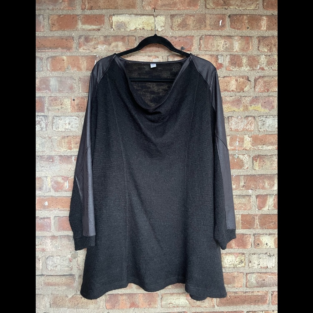 Que’ Cowl Neck Wool Tunic Sweater🖤